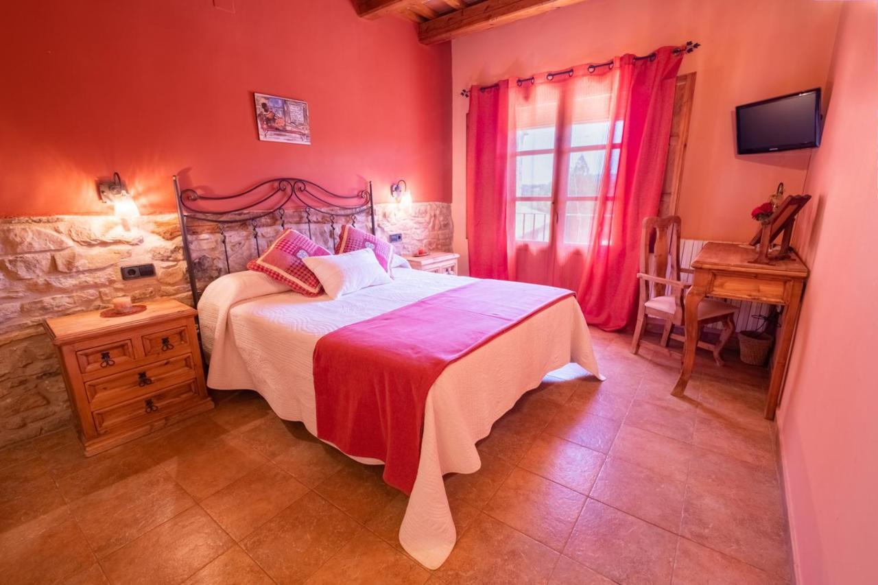 Cal Ros Bed & Breakfast Calonge de Segarra Ngoại thất bức ảnh