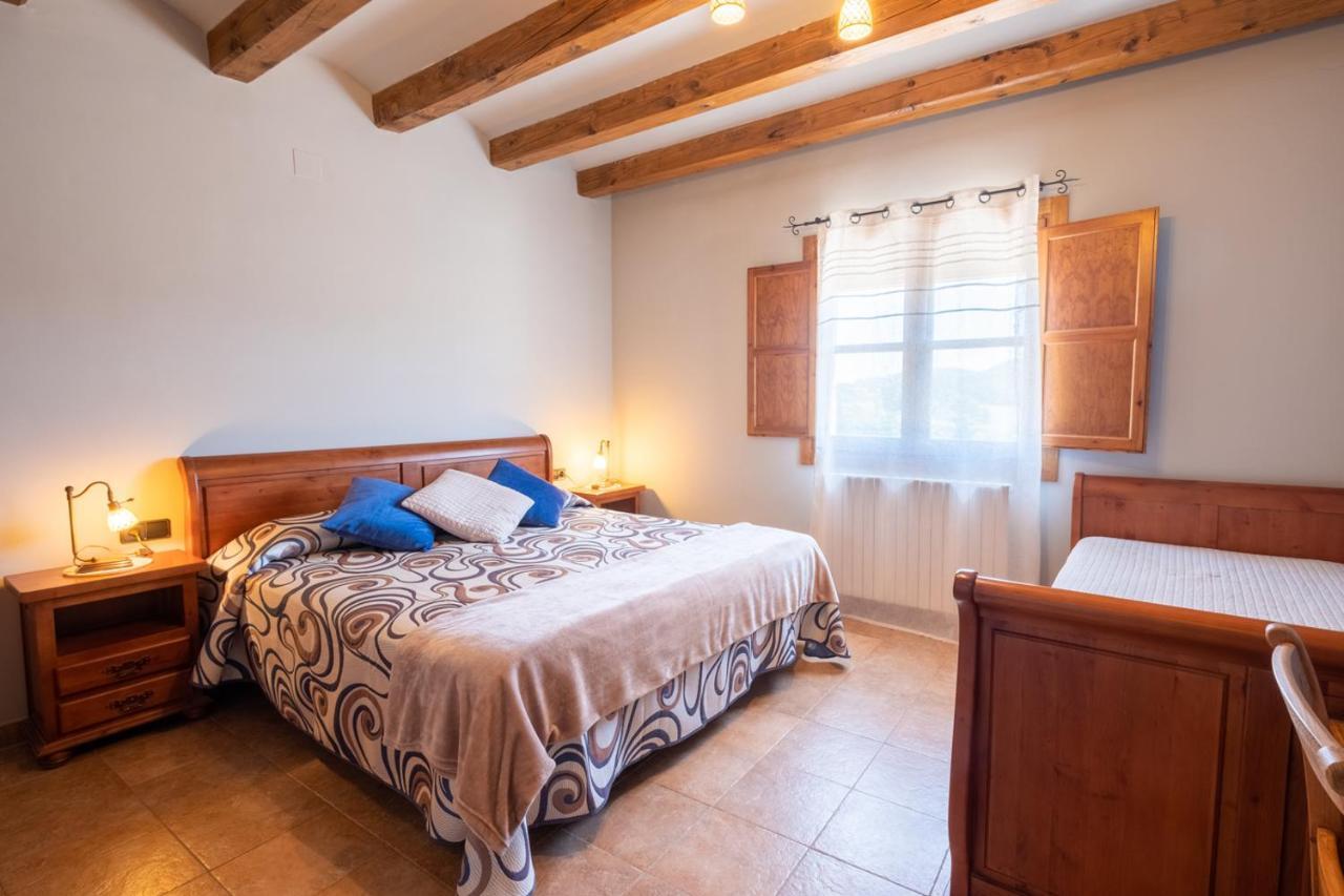 Cal Ros Bed & Breakfast Calonge de Segarra Ngoại thất bức ảnh