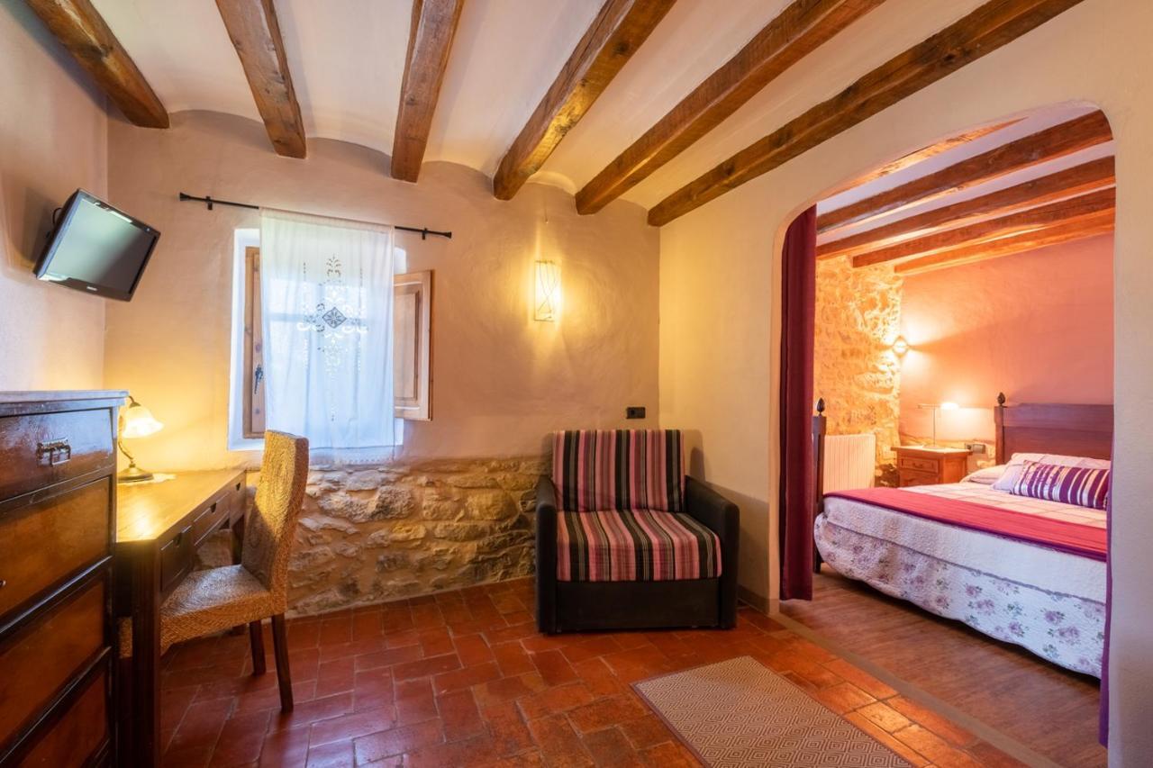 Cal Ros Bed & Breakfast Calonge de Segarra Ngoại thất bức ảnh